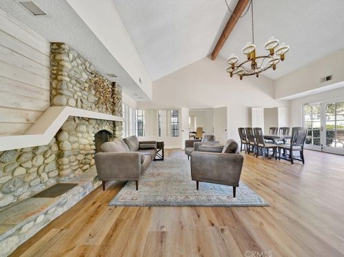 1181 Packers Cir, Tustin CA  92780-3557 exterior