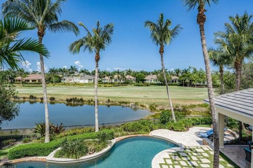 1437 Nighthawk Pt, Naples FL 34105-2789 exterior