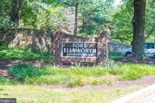 116 Roberts Ln, Alexandria VA 22314-5343 exterior