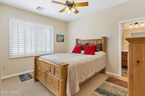 62903 Oakwood Dr, Tucson AZ  85739-2492 exterior