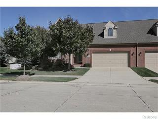 22657 Amber River Dr, Macomb Township, MI 48042-4649
