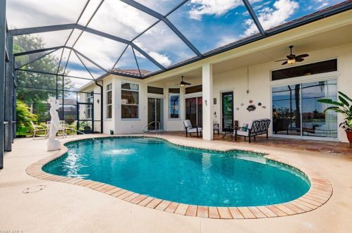 796 Grand Rpd Blvd, Naples FL 34120-4469 exterior