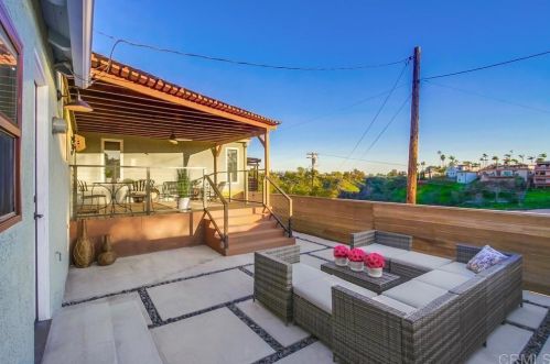 4385 Alder Dr, San Diego CA  92116-2323 exterior