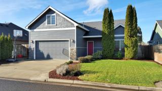 1458 Escalante St, Eugene, OR 97404-2982