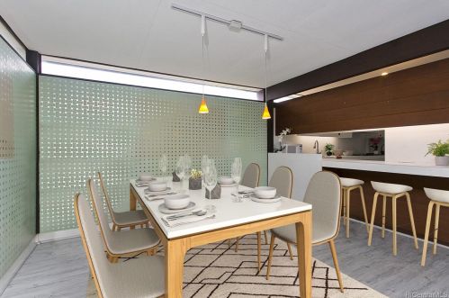 1263 Ala Pili Loop, Honolulu HI  96818-1633 exterior