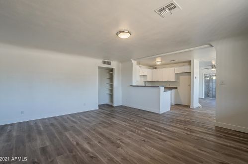 802 31st St, Phoenix AZ 85016-5072 exterior