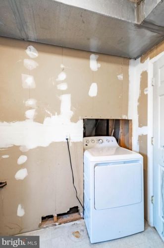 152 Louise Ter, Glen Burnie MD 21060-7339 exterior