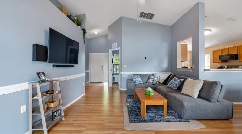 2314 Northern Leaf St, Orlando FL 32817-3424 exterior