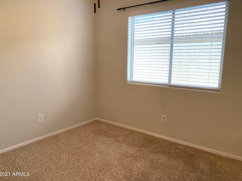 17420 2nd Ave, Phoenix AZ  85023-6573 exterior