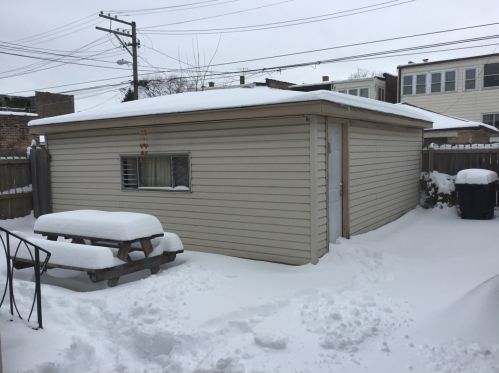 8034 Bishop St, Chicago IL 60643-1309 exterior