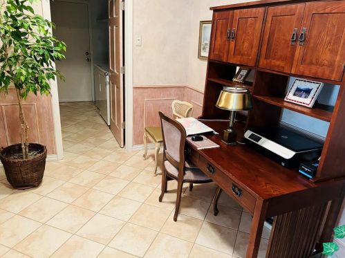 6818 Anglebluff Cir, Dallas TX 75248-4141 exterior