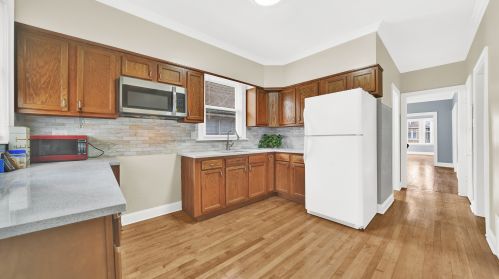 5717 Whipple St, Chicago IL  60629-2432 exterior