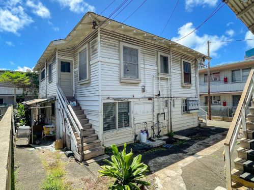 743 Pumehana St, Honolulu HI exterior