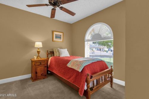 8622 40 Dr, Phoenix AZ 85019-1206 exterior