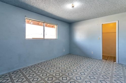 10815 37 Ave, Phoenix AZ 85053-2804 exterior