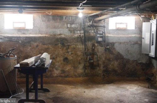 2029 Ellsworth St, Philadelphia PA 19146-3010 exterior