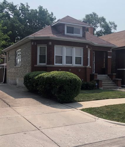 7533 Hermitage Ave, Chicago, IL 60620-4401