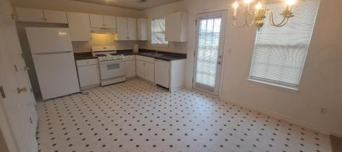 2318 Rambling Way, Lithonia GA  30058-3979 exterior