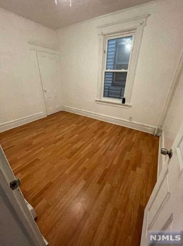 102 Myrtle Ave, Irvington NJ  07111-3316 exterior