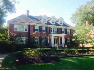 3076 Fairmount Blvd, Cleveland OH  44118-4129 exterior