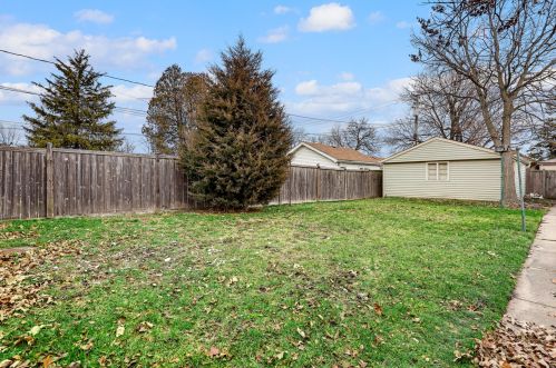 1837 Nagle Ave, Chicago IL  60707-4022 exterior