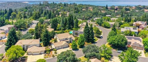 1258 Manning Dr, Folsom CA 95762-5845 exterior