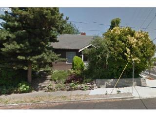 1635 Rhone St, Portland, OR 97202-3853