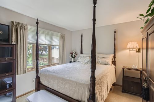 351 Everett Ave, Bull Valley IL 60014-7119 exterior