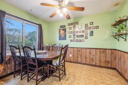 3229 Brookshire Dr, Grand Rapids MI 49508-2422 exterior