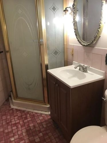 538 Willow St, Woonsocket RI 02895-5448 exterior