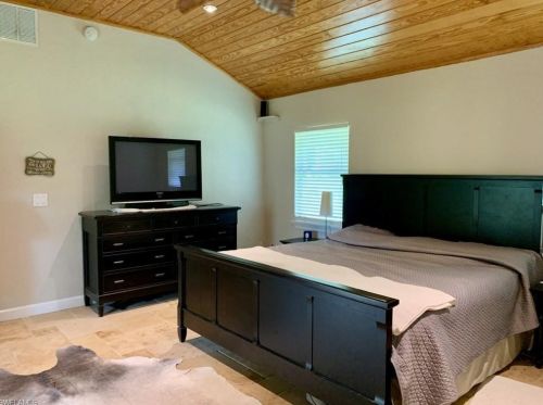 11120 Immokalee Rd, Naples FL exterior