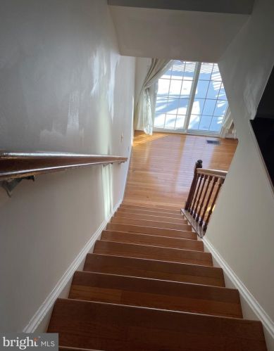 13 Forest Landing Ct, Rockville MD 20850-3925 exterior