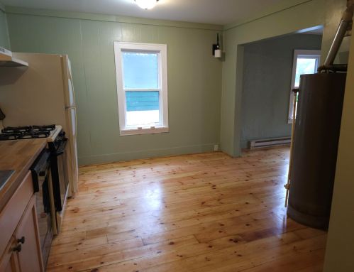 253 Southern Ave, Meskegon MI 49441-2438 exterior