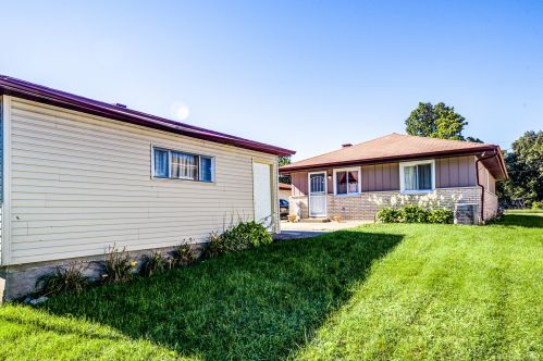 14549 Lincoln Ave, Dolton IL 60419-1810 exterior