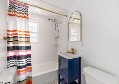 506 Lincoln Park, Cranford NJ 07016-3126 exterior