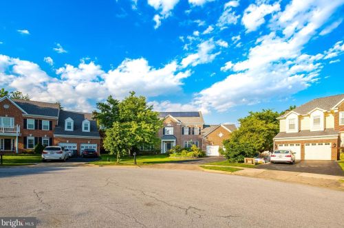 2600 Northrup Dr, Rockville MD 20850-3083 exterior