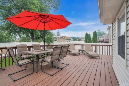 4 Exeter St, Old Bridge NJ 08857-2202 exterior