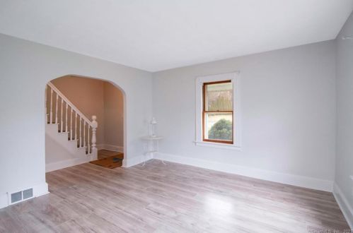 277 West Ave, Milford CT 06461-3010 exterior