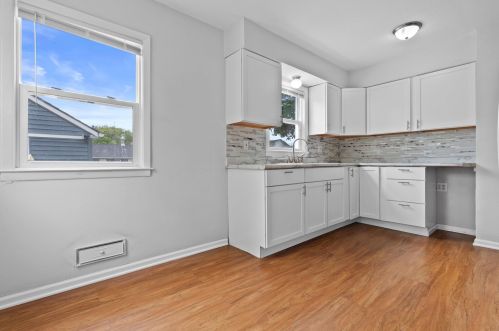 5301 58, Milwaukee WI 53218-4247 exterior