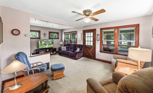 211 62, Milwaukee WI 53214-1822 exterior