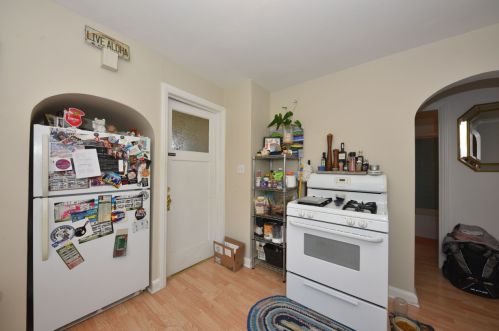 2475 68, Milwaukee WI 53219-1905 exterior