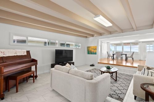 1952 Bertram St, Honolulu HI 96816-2006 exterior