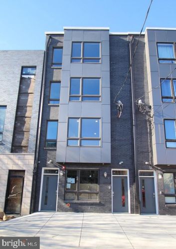 2560 Frankford Ave, Philadelphia PA  19125 exterior