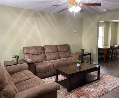 1550 Church St, Rahway NJ  07065-3422 exterior