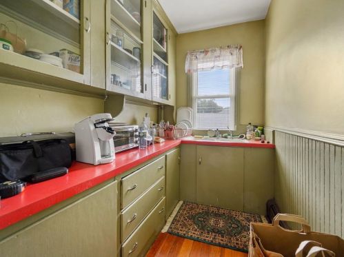 45 Byron St, Providence RI 02911-1927 exterior