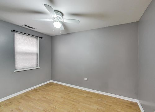 1633 Superior St, Chicago IL 60612-1110 exterior