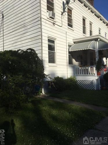 203 Cedar Ave, New Brunswick, NJ 08904-2141