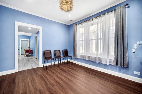 1020 Springfield Ave, Chicago IL 60624-4025 exterior