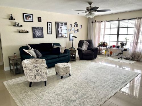 1103 3rd Ave, Boynton Beach, FL 33426-4664