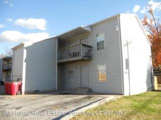 750 Campbell Ave, Springfield MO  65802-3819 exterior